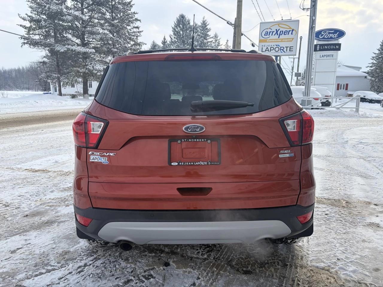 2019 Ford Escape SEL AWD CUIR CAMÉRA DE RECUL SIÈGES AVANT CHAUFFANT APPLE CARPLAY/ANDROID AUTO https://www.st-norbertford.com/resize/b990ff35b810a3abc0cc817b2ca24889-1
