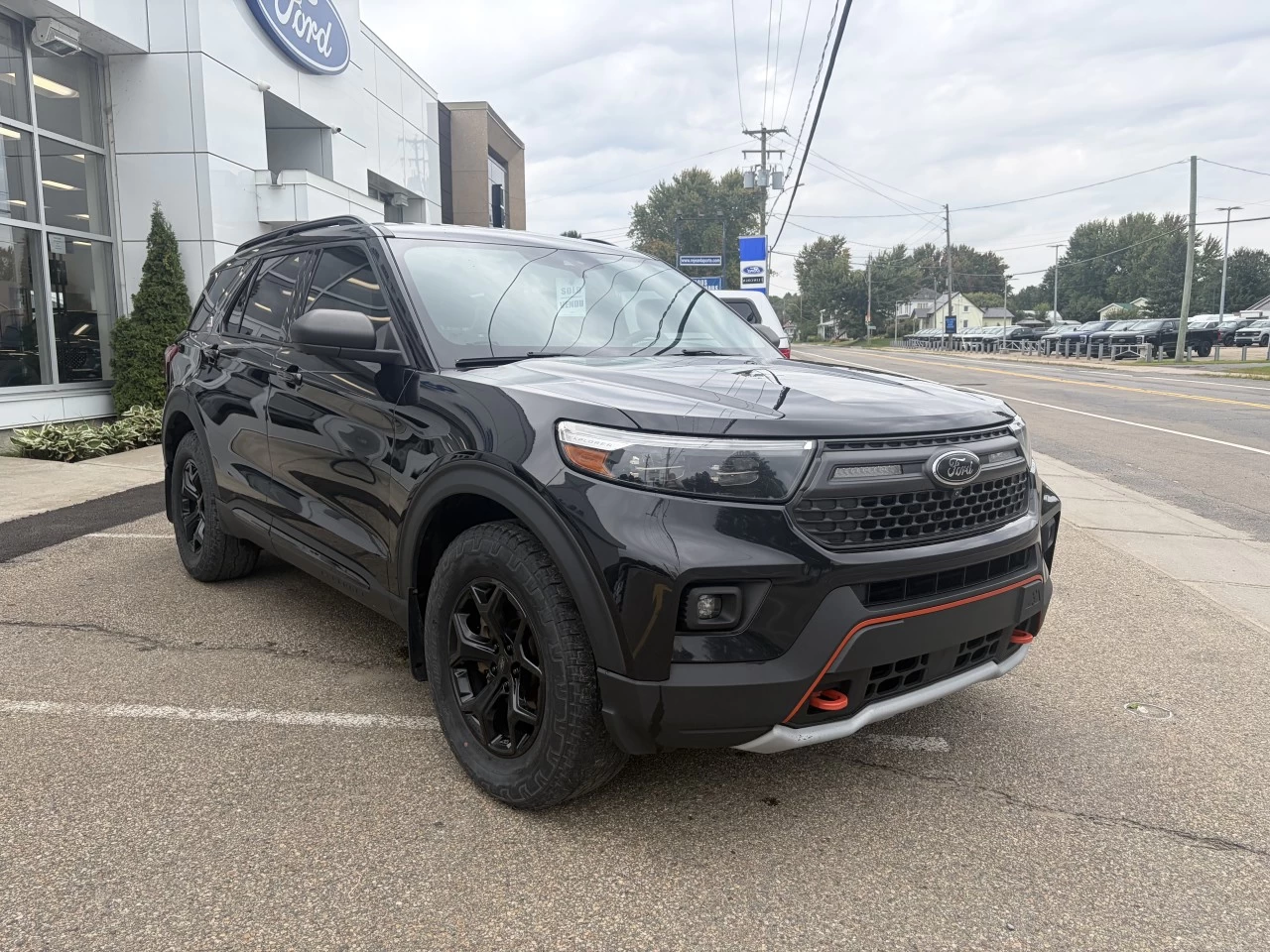 2022 Ford Explorer Timberline https://www.st-norbertford.com/resize/b990ff35b810a3abc0cc817b2ca24889-1