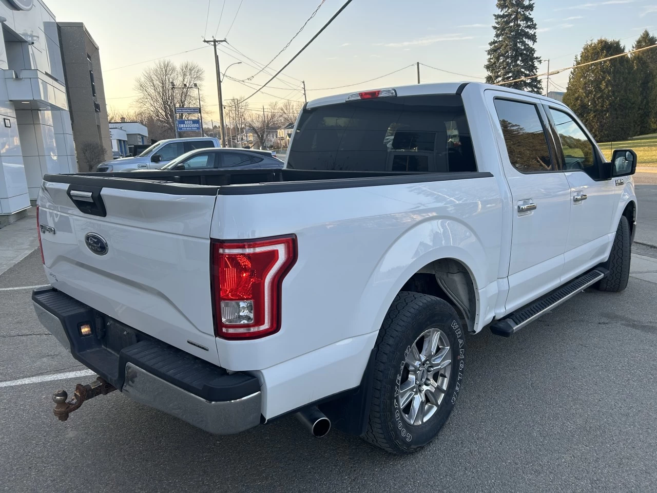 2016 Ford F-150 Lariat/King Ranch/Platinum/XLT/XL Main Image