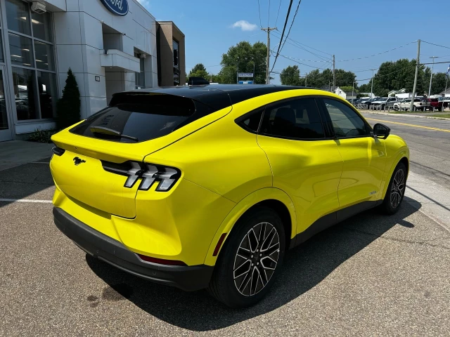 Ford Mustang Mach-E PREMIUM AWD 2025
