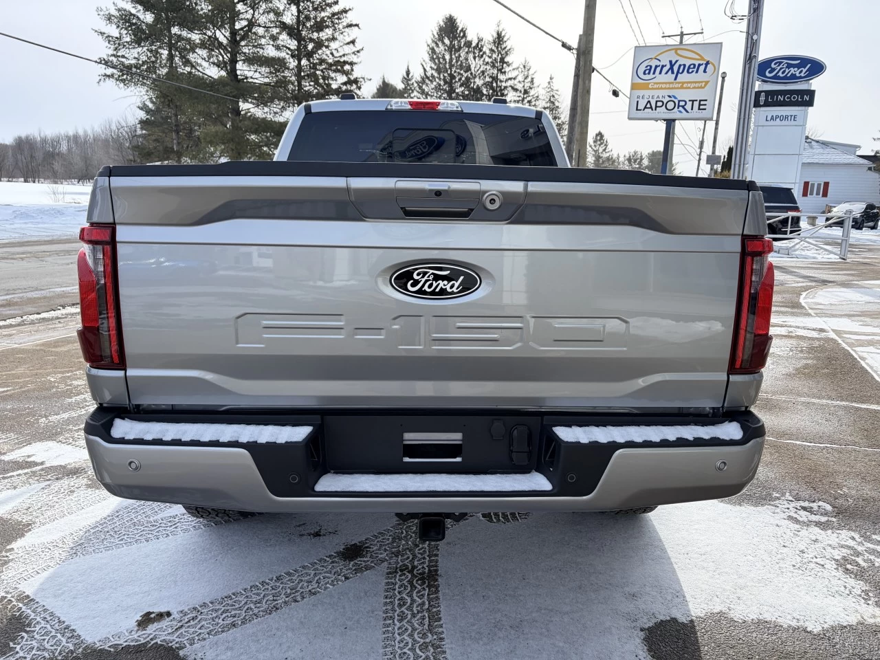 2026 Ford F-150 XLT 302A ECOBOOST 4X4 https://www.st-norbertford.com/resize/b990ff35b810a3abc0cc817b2ca24889-1