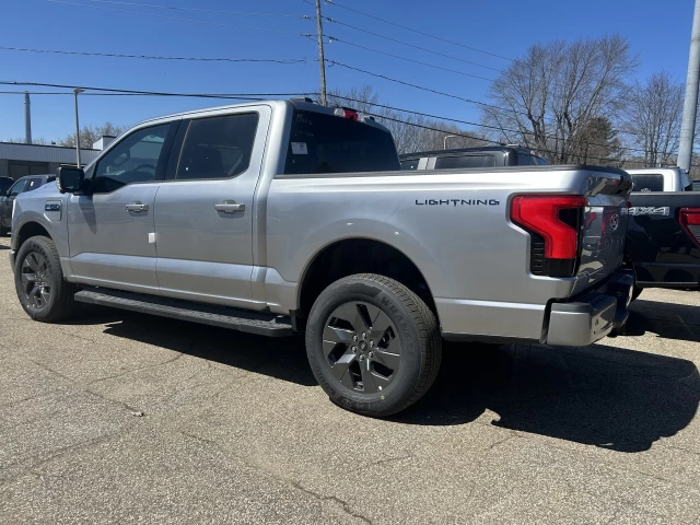 Ford F-150 Lightning FLASH 2025