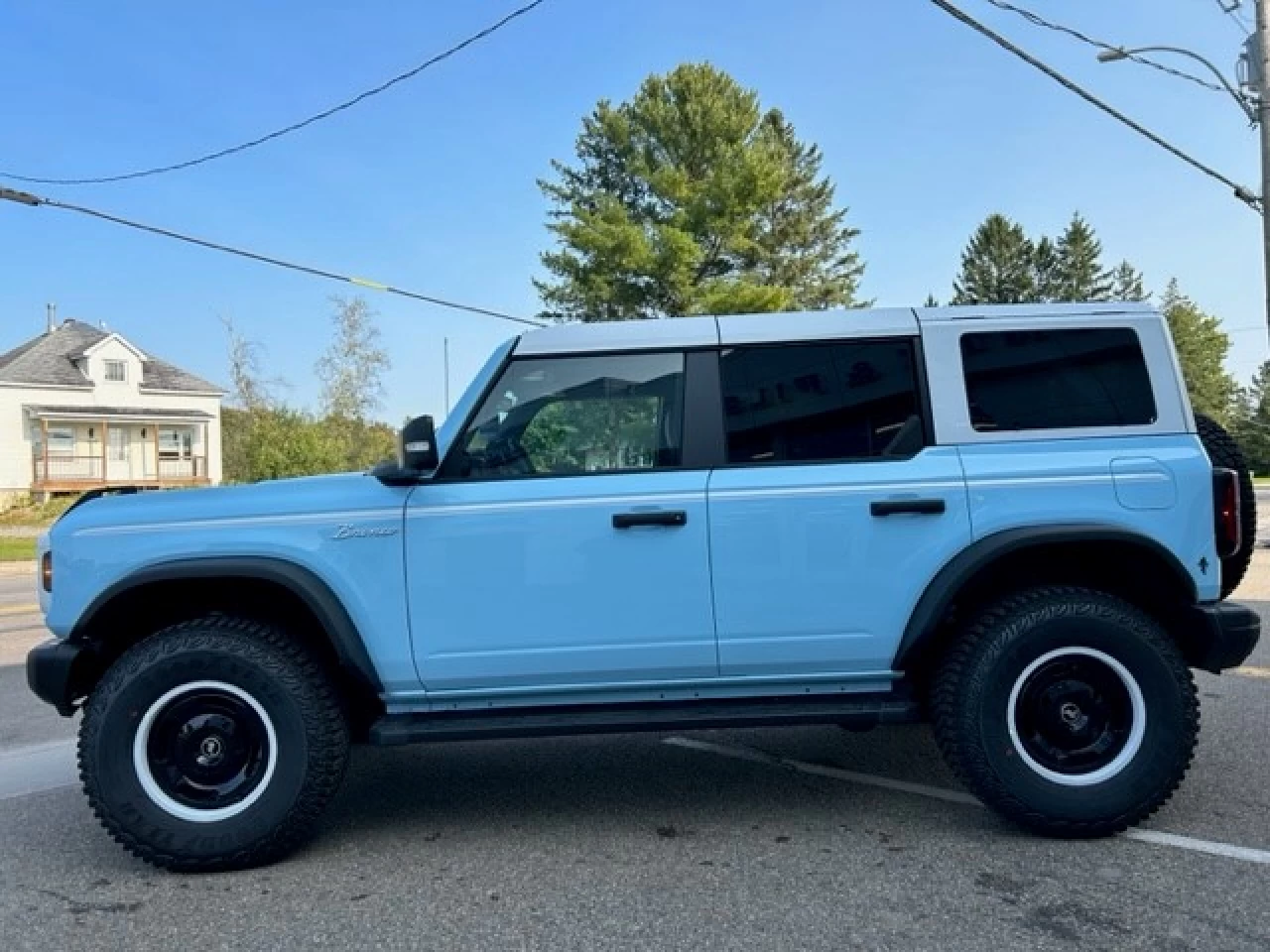 2023 Ford Bronco Heritage Limited Edition Main Image