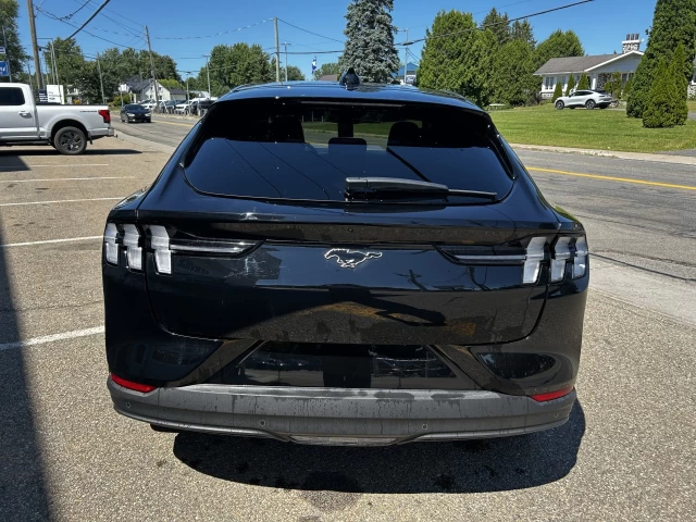Ford Mustang Mach-E Premium AWD 2025