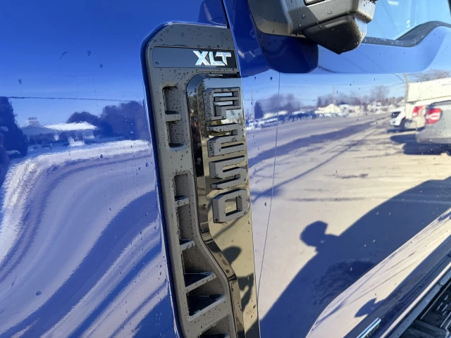 Ford F-250 Super Duty XLT 2026