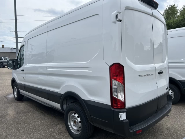Ford Transit fourgon utilitaire T-250 148" Med Rf 9070 GVWR RWD 2025