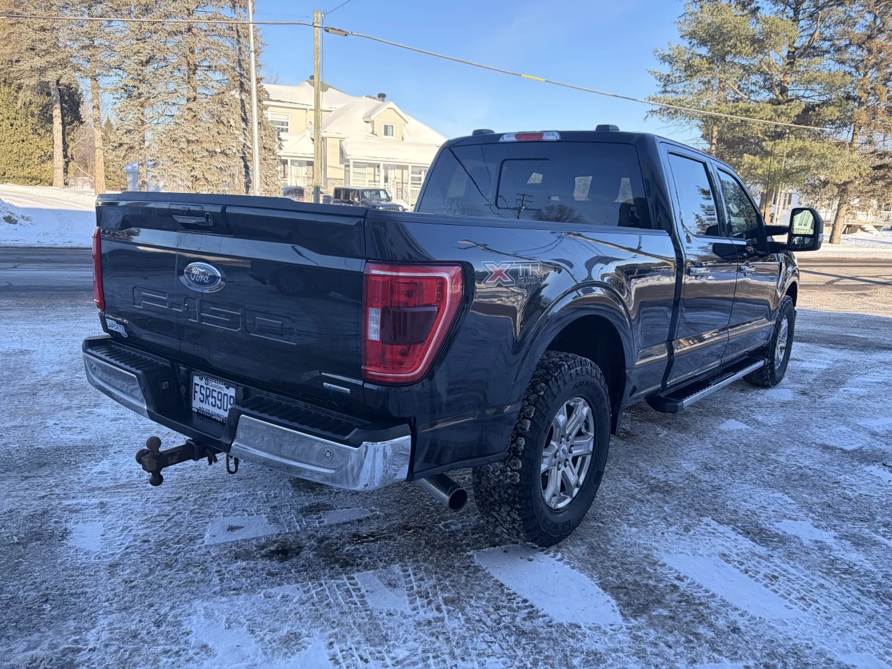 2021 Ford F-150 XLT 3.5L ECOBOOST, GENERATRICE 2KW, CREW, SIEGES CHAUFFANTS https://www.st-norbertford.com/resize/b990ff35b810a3abc0cc817b2ca24889-1