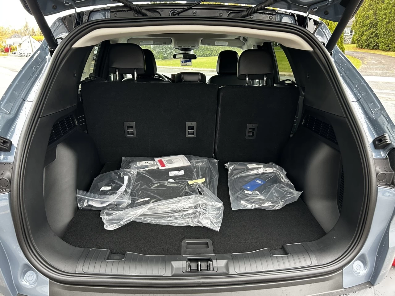 2026 Ford Escape PHEV https://www.st-norbertford.com/resize/b990ff35b810a3abc0cc817b2ca24889-1
