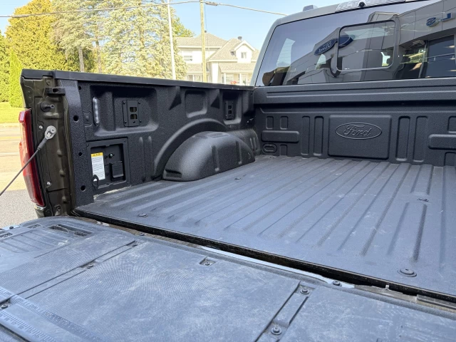 Ford F-150 RAPTOR V6 ECOBOOST 4X4 SUPERCREW 801A TOIT OUVRANT 2024