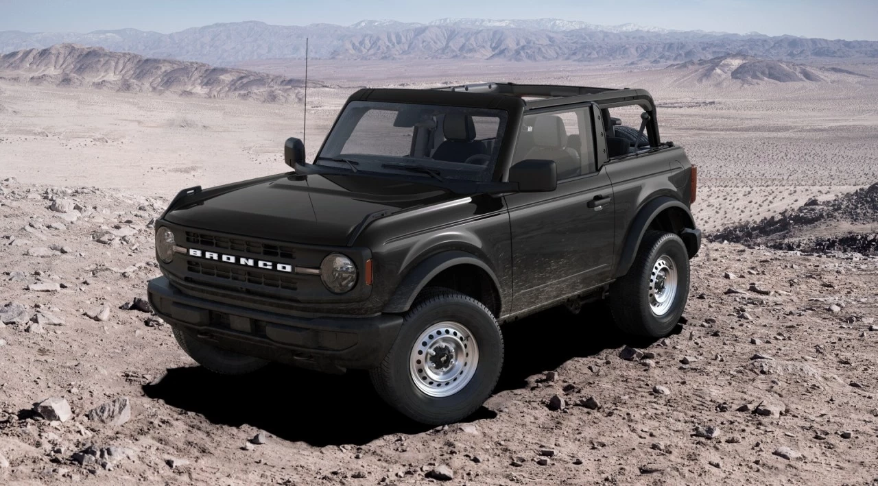 2025 Ford Bronco Base Main Image
