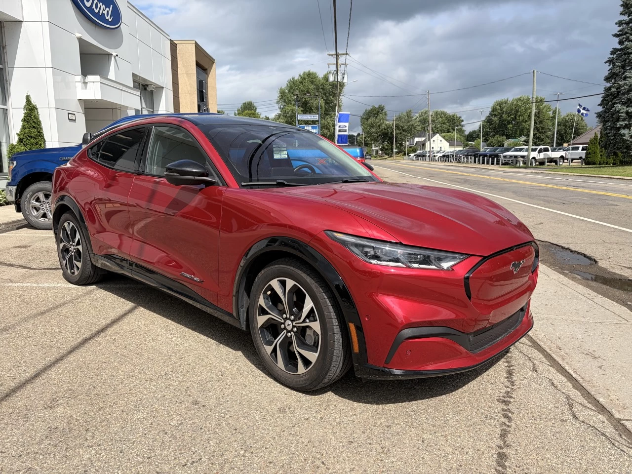 2022 Ford Mustang Mach-E PREMIUM LONG RANGE BATTERY TOIT PANORAMIQUE https://www.st-norbertford.com/resize/b990ff35b810a3abc0cc817b2ca24889-1