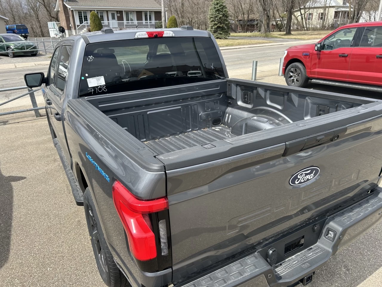 2024 Ford F-150 Lightning XLT 4x4 https://www.st-norbertford.com/resize/b990ff35b810a3abc0cc817b2ca24889-1