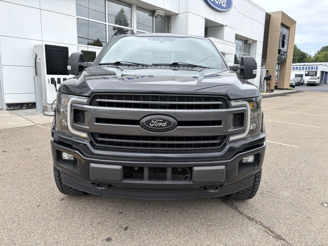 2019 Ford F-150 XLT 4x4 SUPERCREW 302A https://www.st-norbertford.com/resize/b990ff35b810a3abc0cc817b2ca24889-1