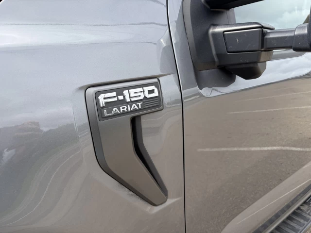 Ford F-150 LARIAT 2022