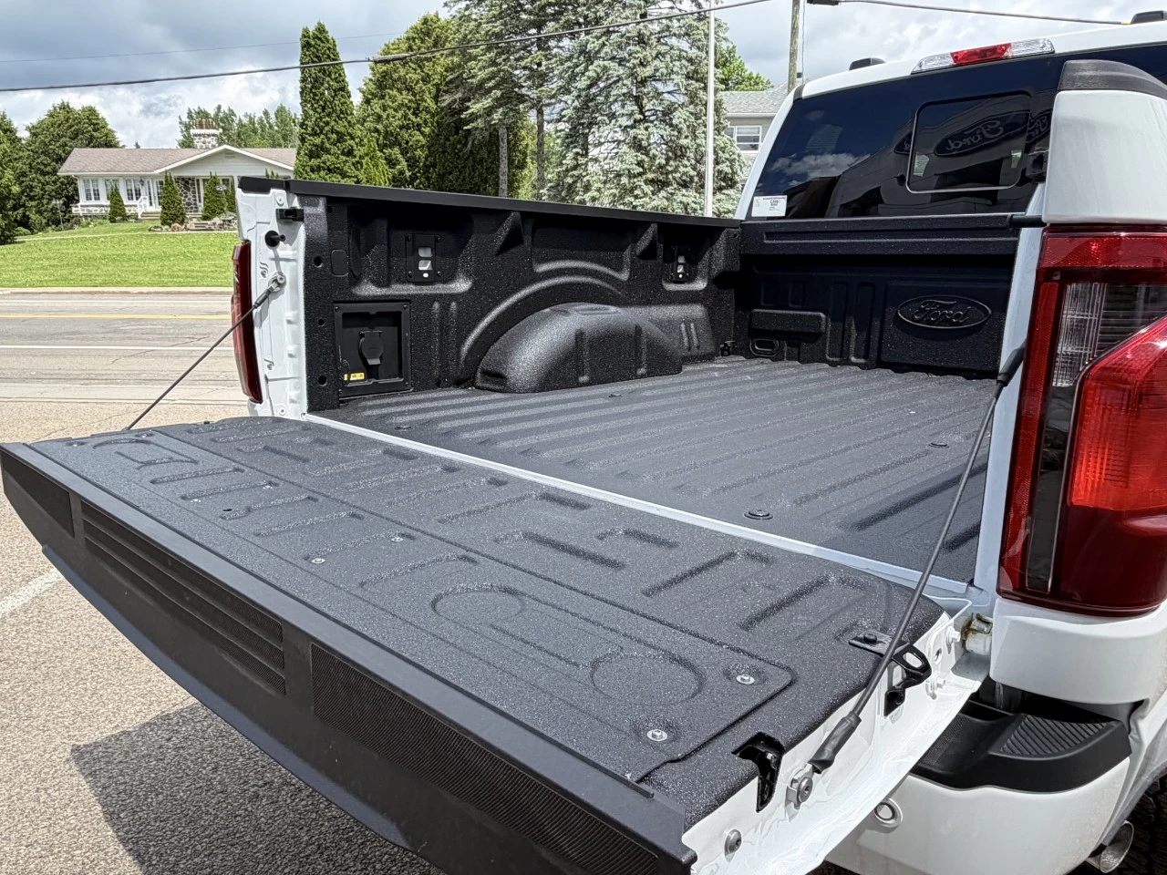 2026 Ford F-150 XLT Image principale