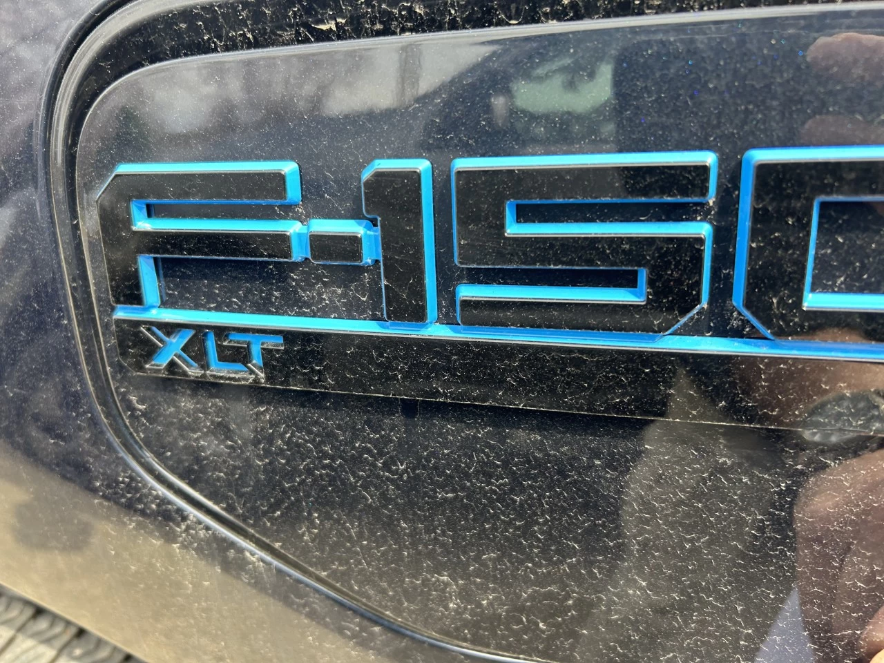 2024 Ford F-150 Lightning XLT https://www.st-norbertford.com/resize/b990ff35b810a3abc0cc817b2ca24889-1