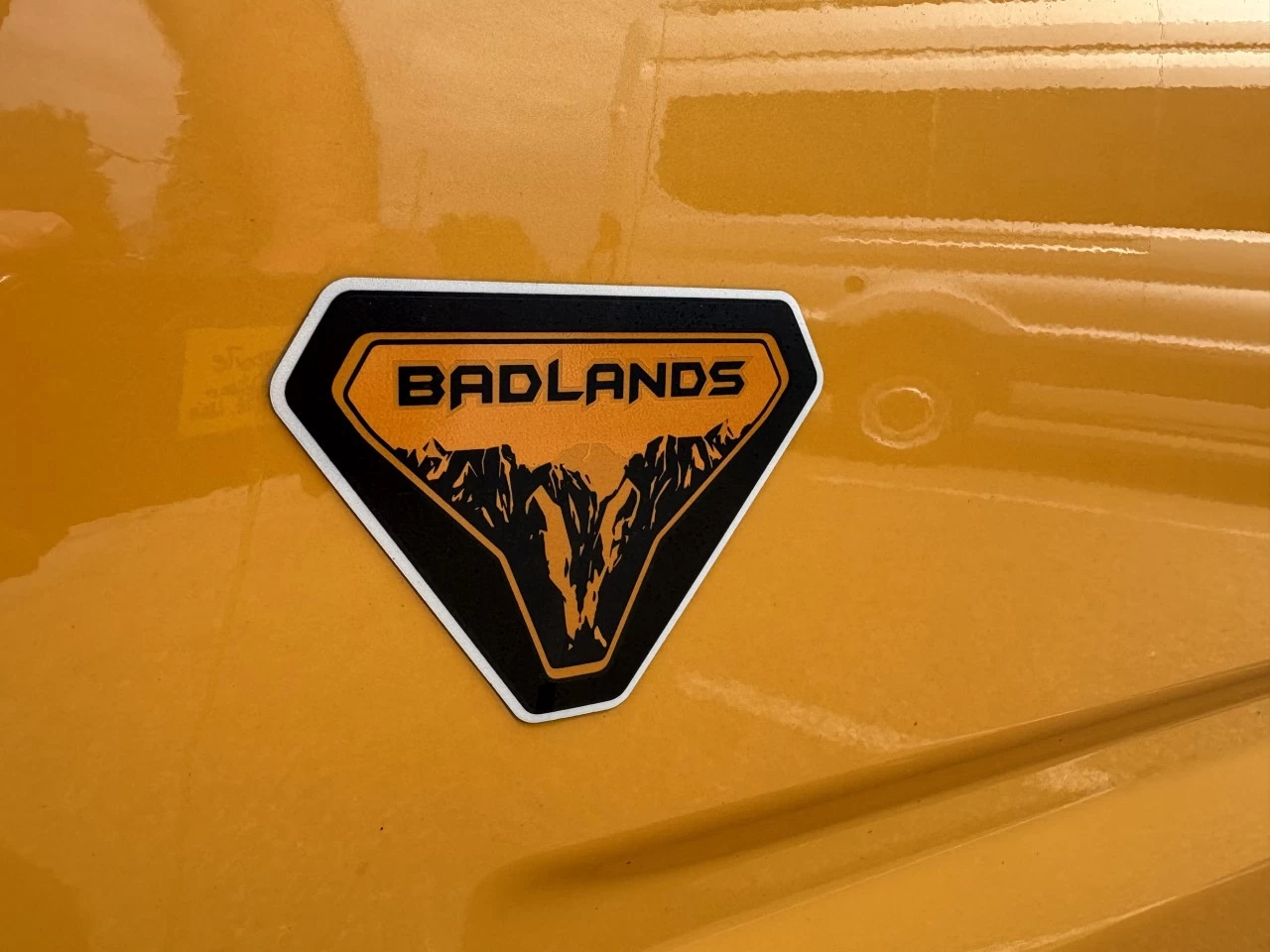 2022 Ford Bronco Sport BADLANDS 4X4 2L ECOBOOST ENSEMBLE REMORQUAGE https://www.st-norbertford.com/resize/b990ff35b810a3abc0cc817b2ca24889-1