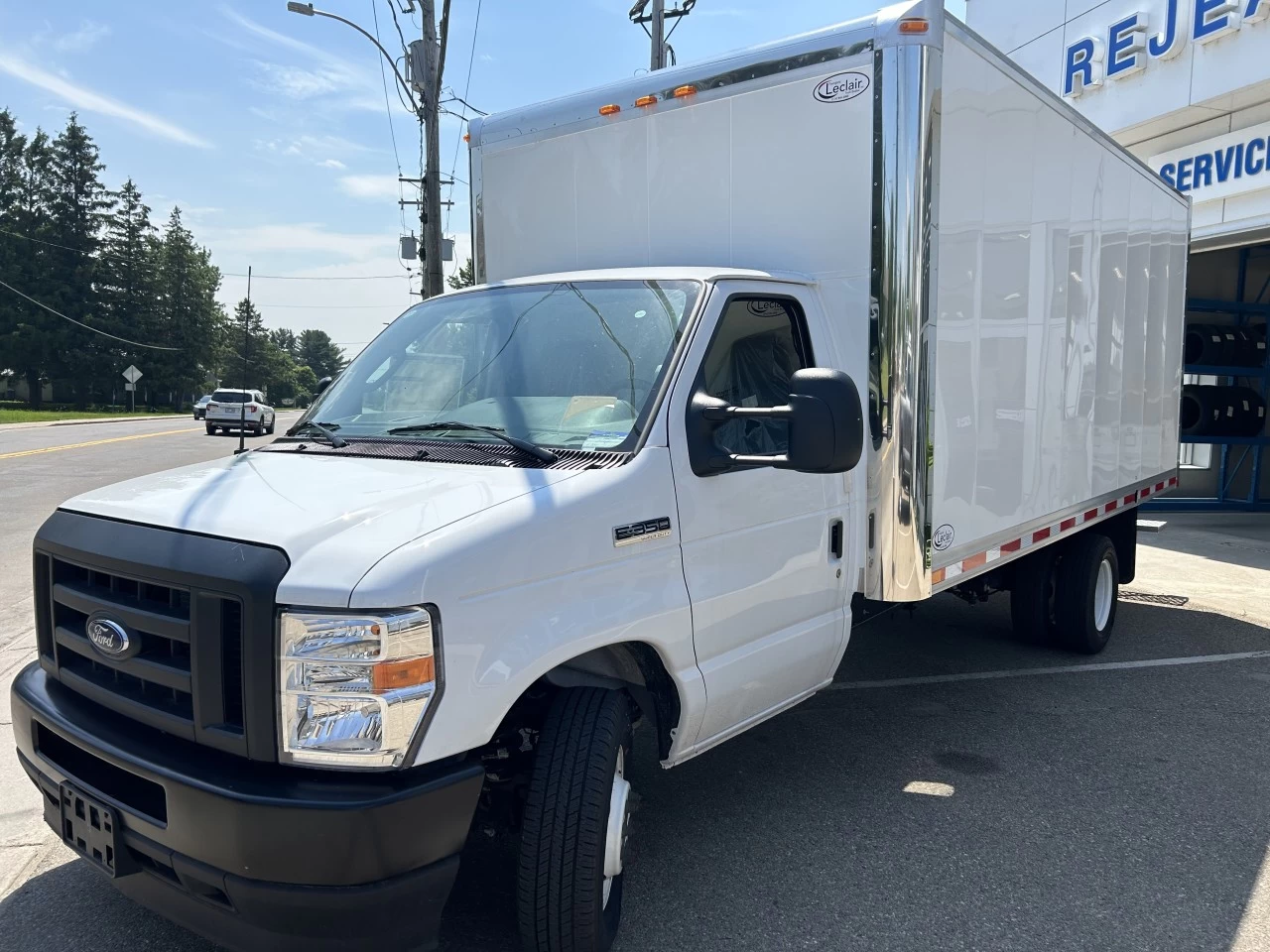 2024 Ford SÉrie E tronquÉ E-350 WB Image principale