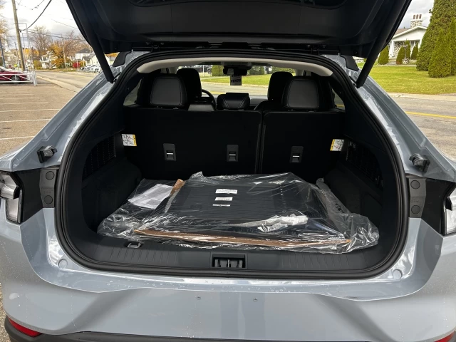 Ford Mustang Mach-E PREMIUM AWD 2025