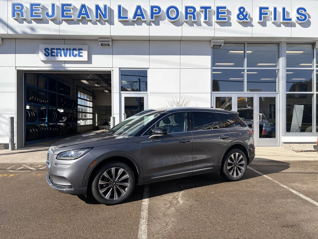 2022 Lincoln Corsair RESERVE CUIR AWD ENSEMBLE REMORQUAGE https://www.st-norbertford.com/resize/b990ff35b810a3abc0cc817b2ca24889-1
