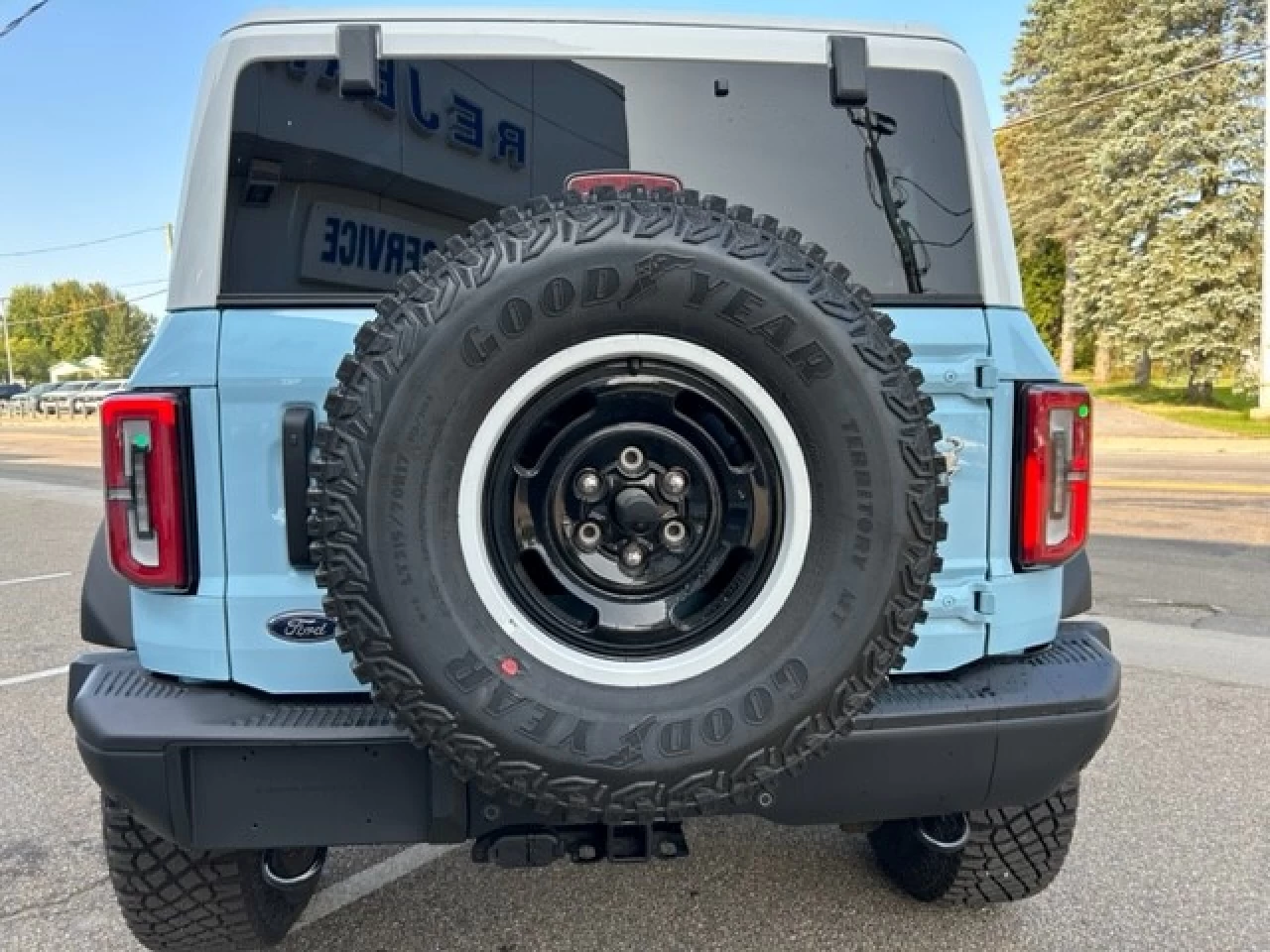 2023 Ford Bronco Heritage Limited Edition Main Image