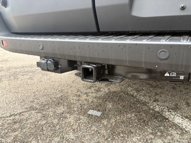Ford Transit fourgon utilitaire TS 148 T-250 148" Hi Rf 9070 GVWR RWD 2026