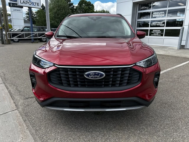 Ford Escape PHEV 2025