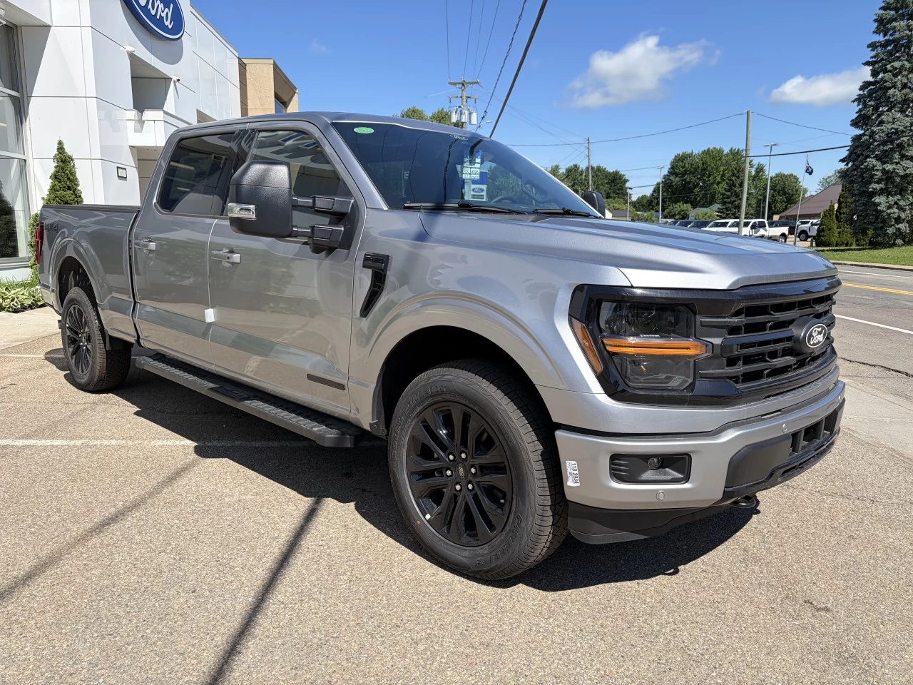2026 Ford F-150 XLT 4X4 POWERBOOST HYBRID 302A https://www.st-norbertford.com/resize/b990ff35b810a3abc0cc817b2ca24889-1