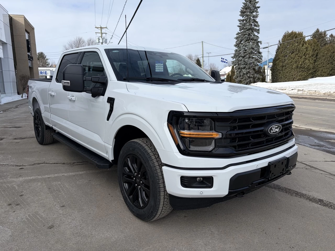 2026 Ford F-150 XLT https://www.st-norbertford.com/resize/b990ff35b810a3abc0cc817b2ca24889-1