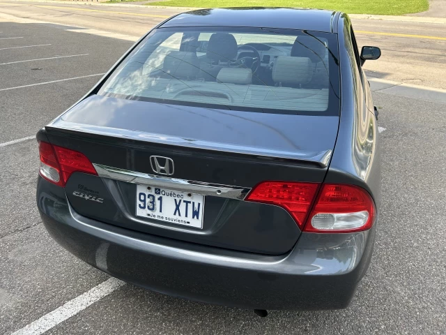 Honda Berline Civic DX/DX-A 2009