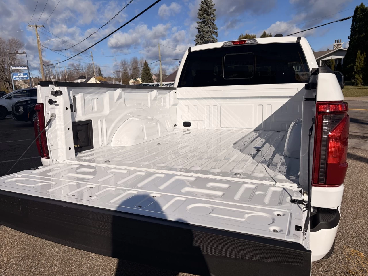 2025 Ford F-150 XLT Image principale