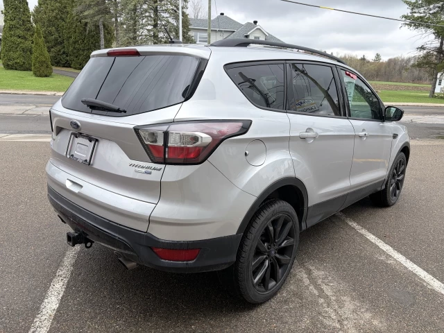 Ford Escape TITANIUM AWD 2.0L, CUIR, GPS, TOIT PANO SYNC3 CAMÉRA DE RECUL 2017