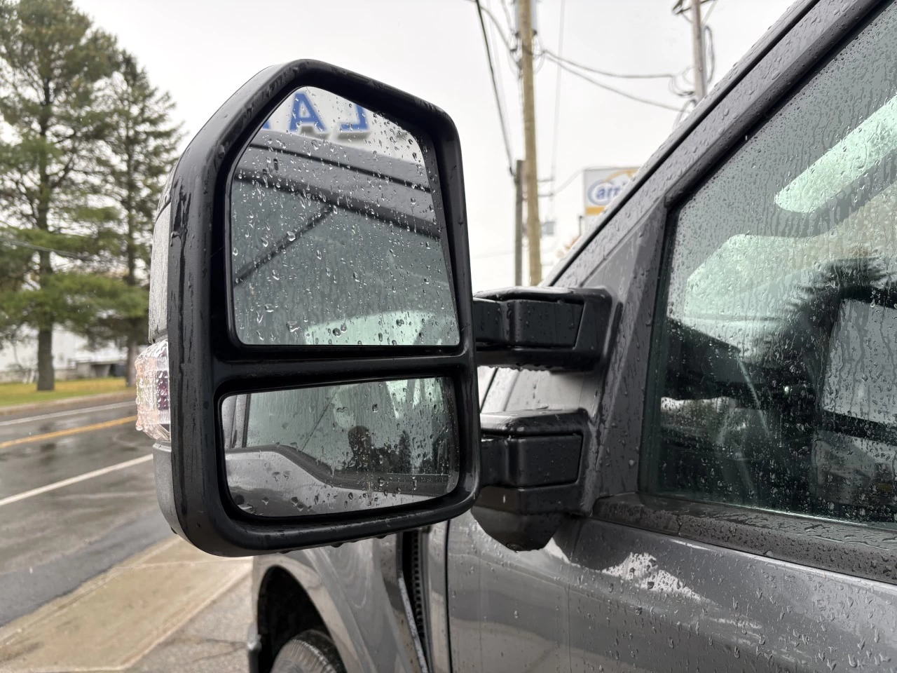 2026 Ford F-150 XLT Main Image