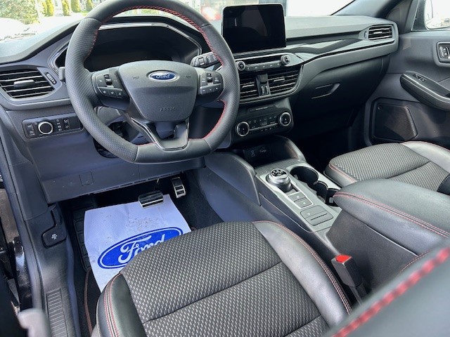 2023 Ford Escape ST-Line Main Image