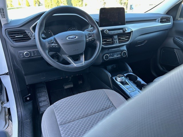 2022 Ford Escape SE Plug-In Hybrid Main Image