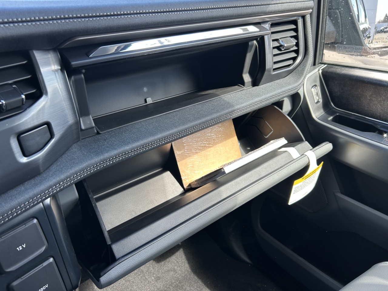 2025 Ford F-150 Lightning Flash 4WD Main Image