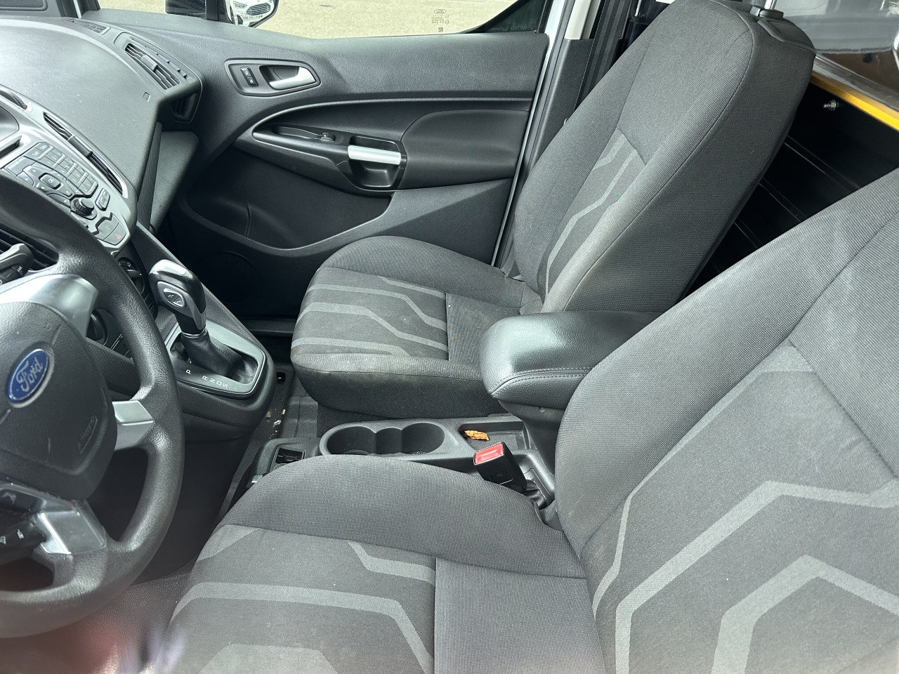 2016 Ford Transit Connect XLT Main Image