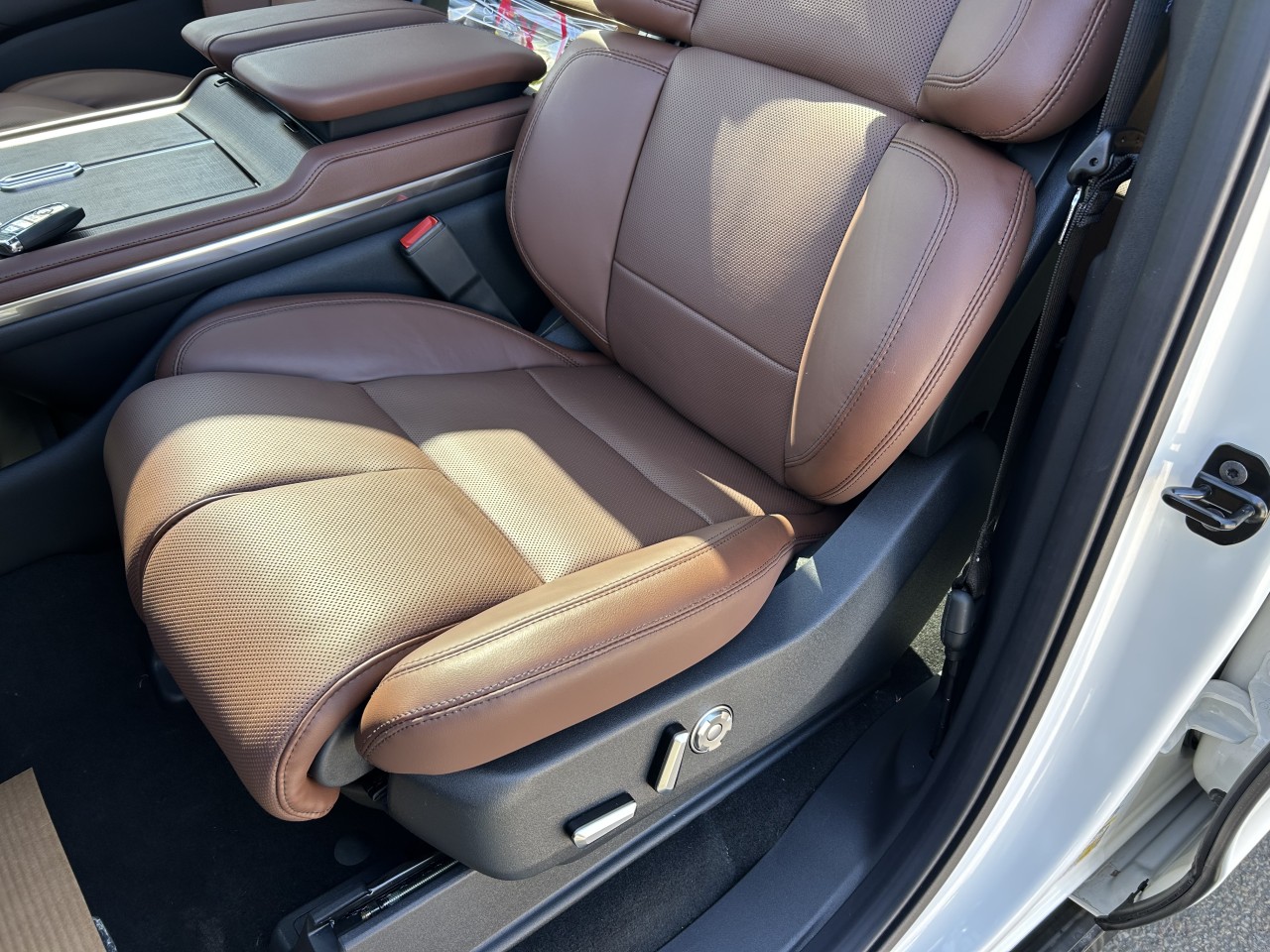 2025 Lincoln Navigator L Reserve Main Image