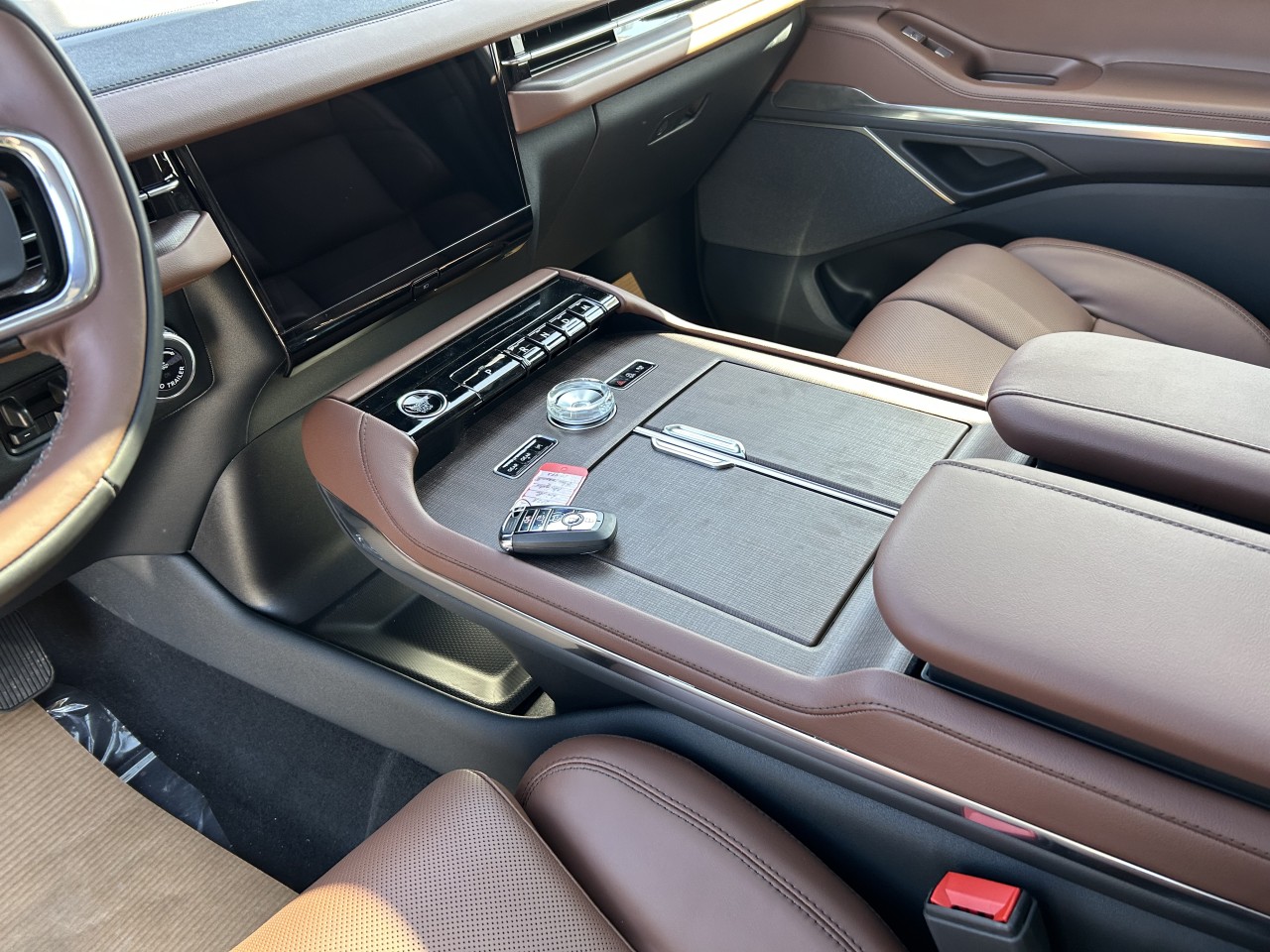 2025 Lincoln Navigator L Reserve Main Image
