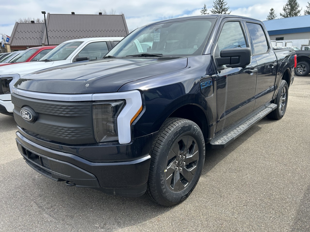 Ford 2024 F-150 Lightning XLT