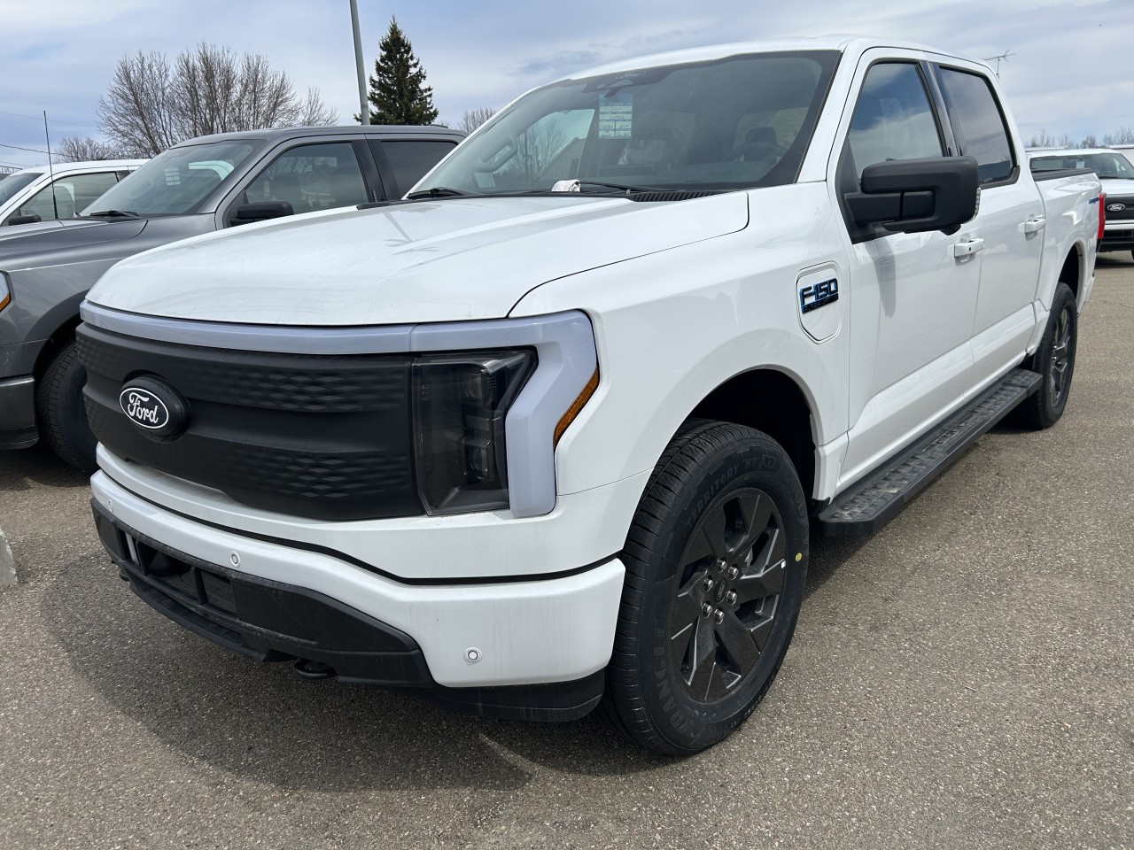 Ford 2024 F-150 Lightning FLASH