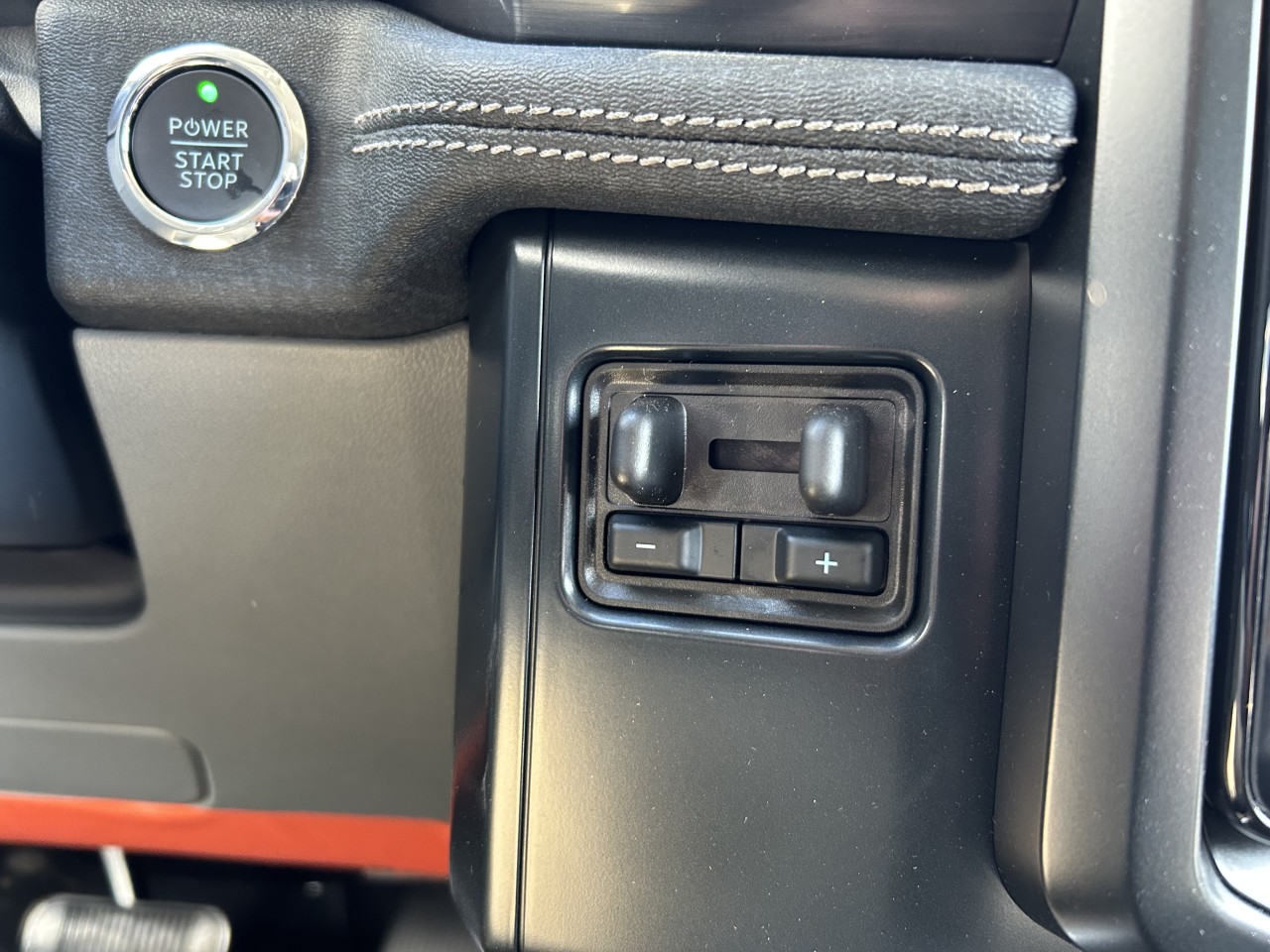 2025 Ford F-150 Lightning FLASH Main Image
