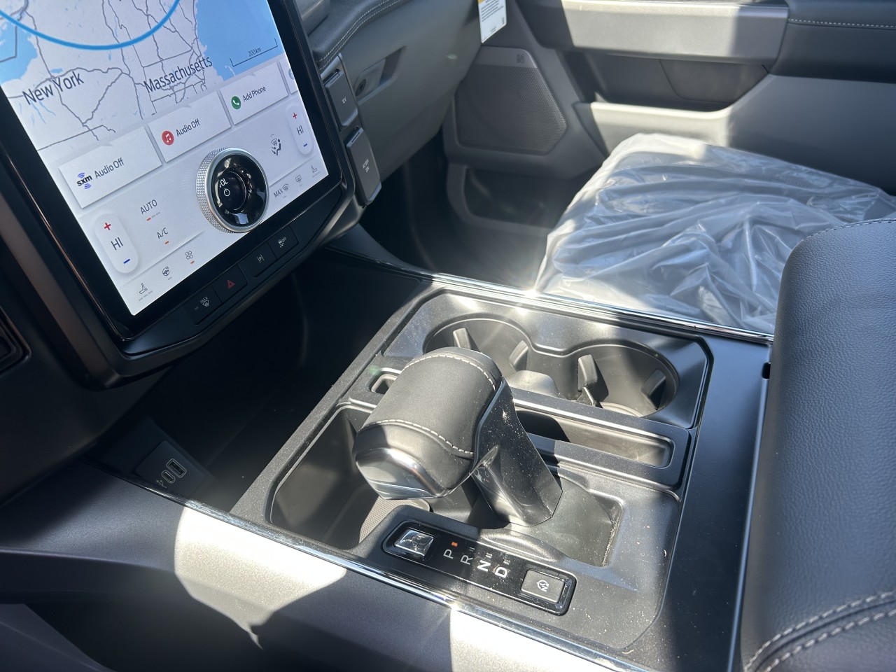 2025 Ford F-150 Lightning FLASH Main Image