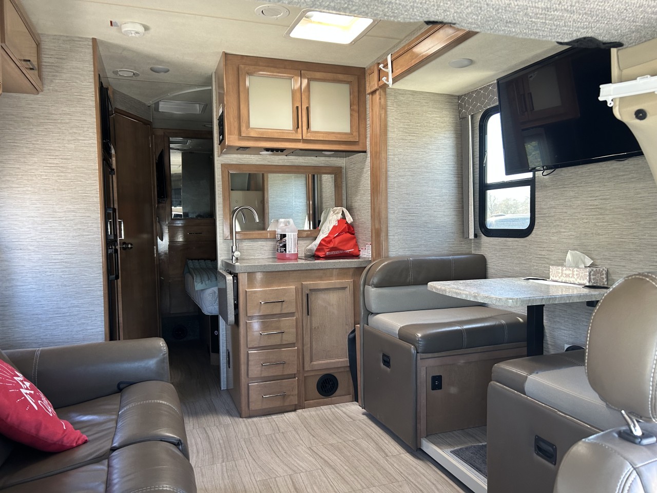 2020 Mercedes-Benz Cabine chÂssis Sprinter 3500XD Standard Roof V6 170" Main Image