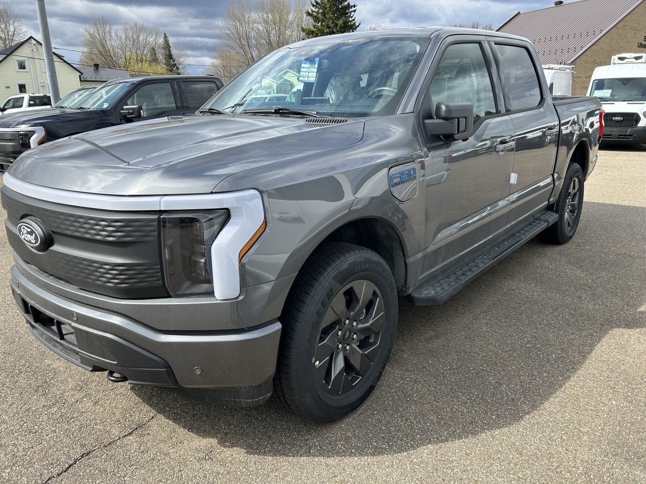 Ford 2025 F-150 Lightning FLASH