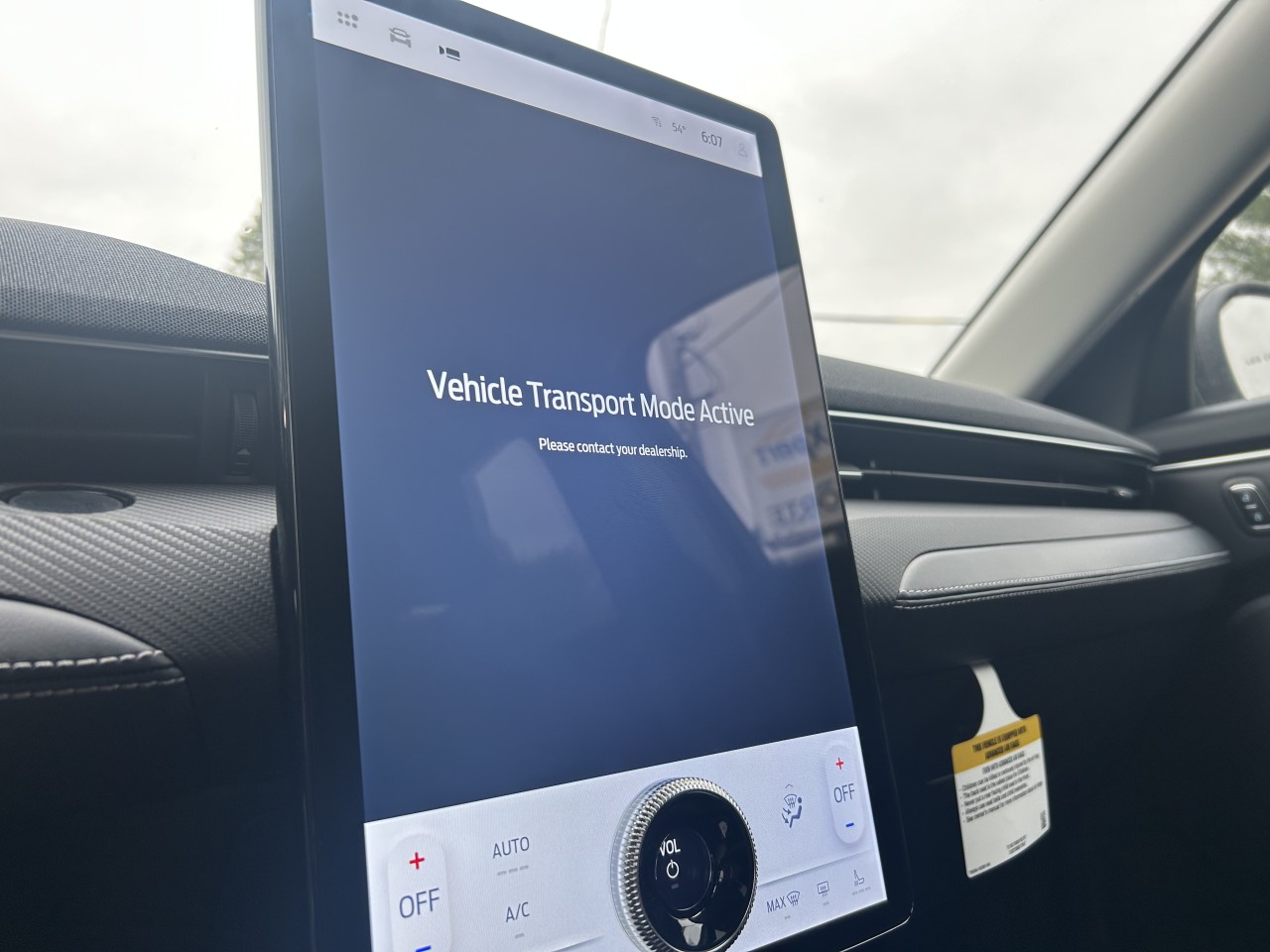 2025 Ford Mustang Mach-E SELECT AWD Main Image