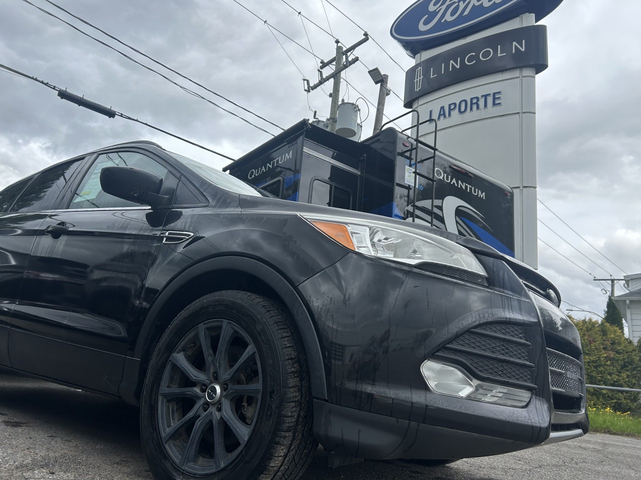 2015 Ford Escape SE Main Image