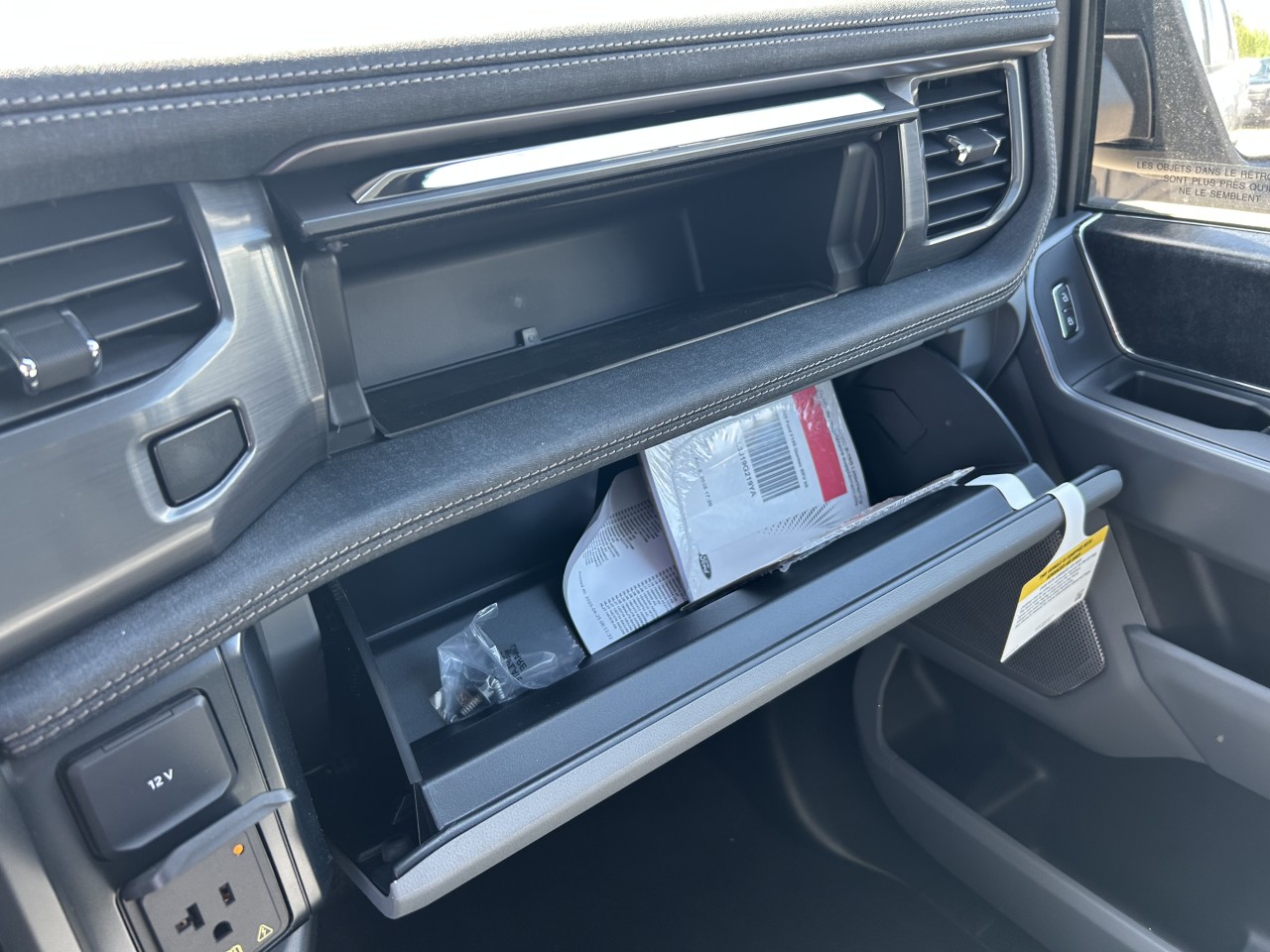 2025 Ford F-150 Lightning FLASH Main Image