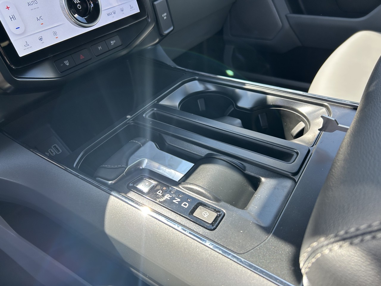 2025 Ford F-150 Lightning FLASH Main Image