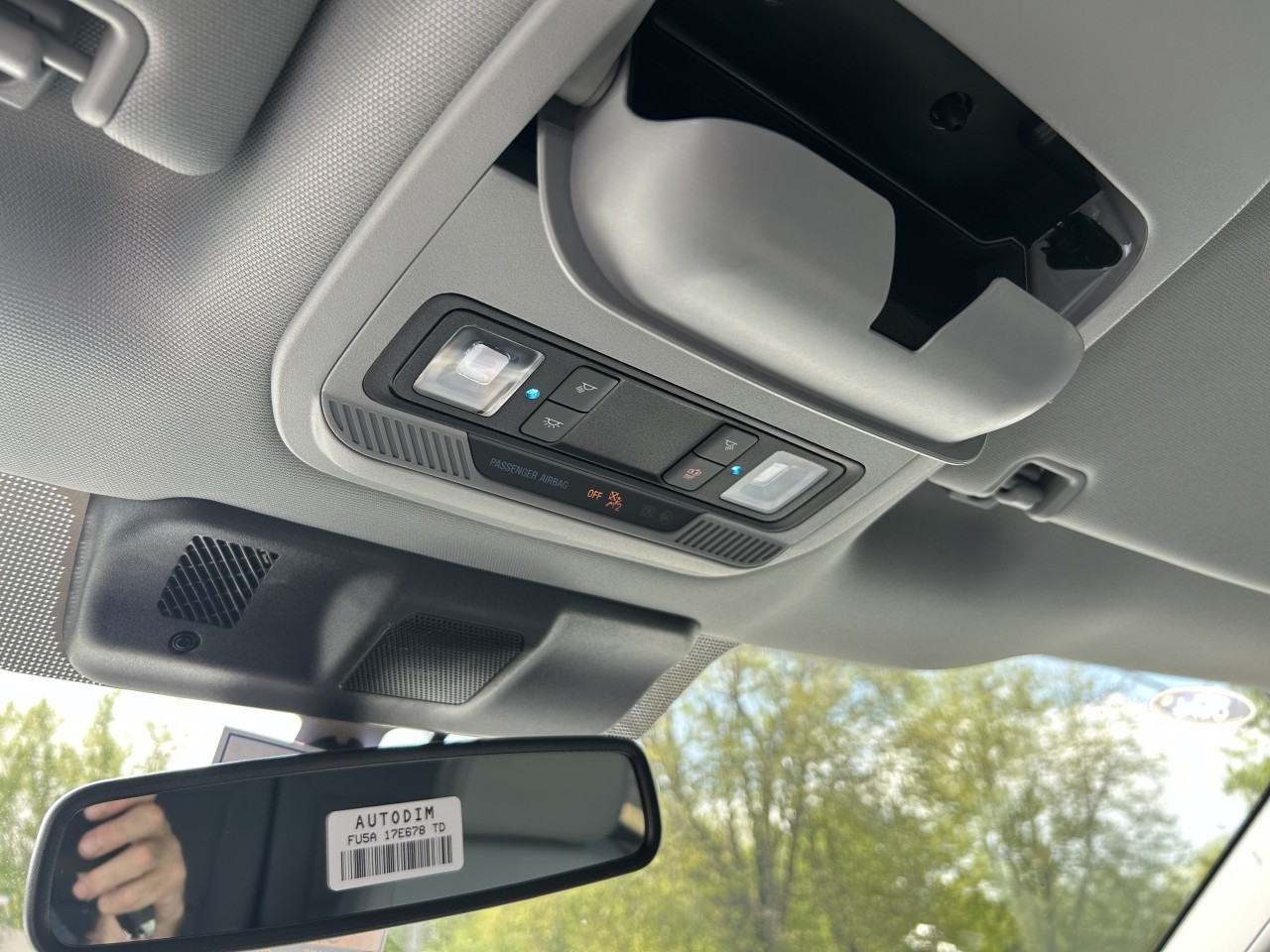 2025 Ford F-150 Lightning FLASH Main Image